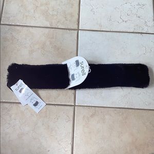 Never worn fuffy black head/neck scarf